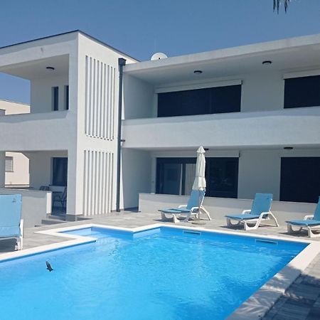Villa Leptiric Vir Dış mekan fotoğraf